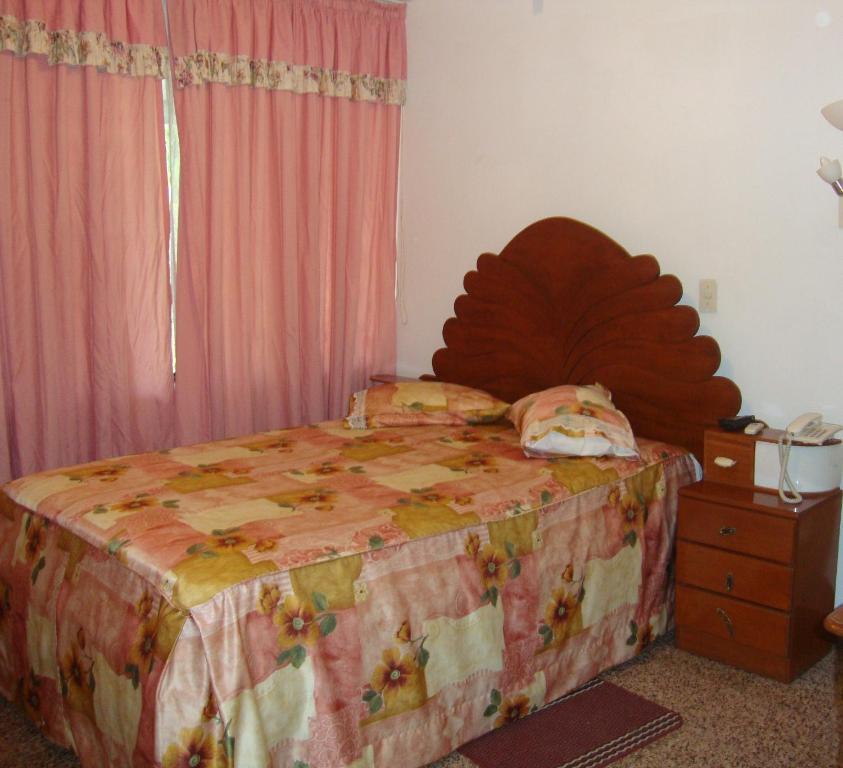 Hotel Sol Del Oriente Iquitos Zimmer foto
